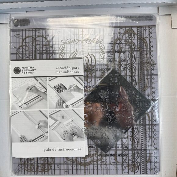 Martha Stewart Crafts LED Light Table Trimmer Station 12” Square Glass NEW M2019 - Picture 7 of 8